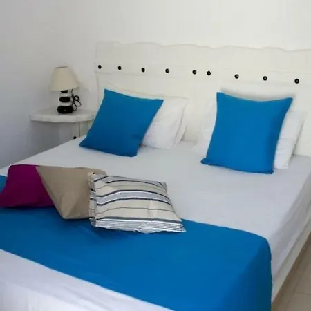 Santorini Aeri Suites *