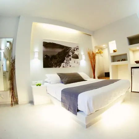Santorini Aeri Suites * 佩里萨
